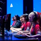 eスポーツトレーニングジムとは？ゲーミングカフェとの違いや特徴は？