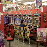 パチンコの基本: 初心者のためのヒントとコツを理解する